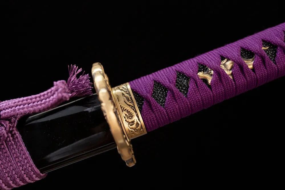 Raijin‑fujin cloud‑relief vintage‑gild fuchi grip‑ring macro close‑up