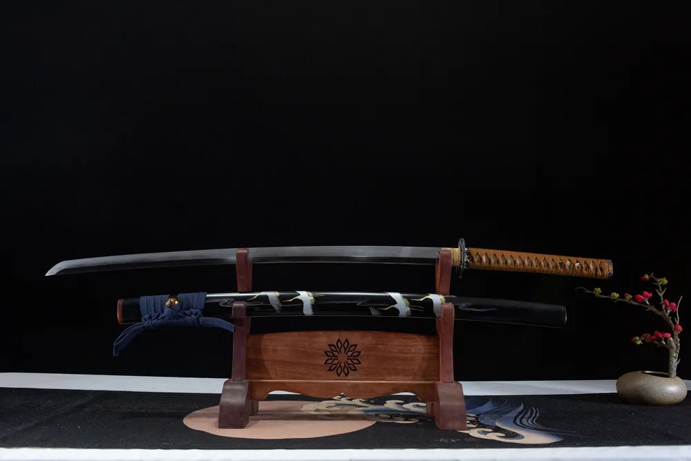 Unsheathed Crane Sends Blessings horizontal shot T10 notare maru polished blade