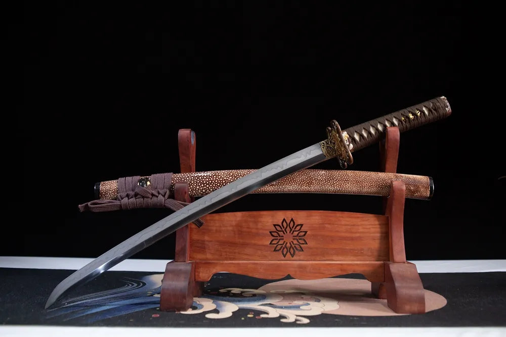 Walk Snow Wakizashi – T10 Sanbonsugi Clay Temper Mid Samurai Sword