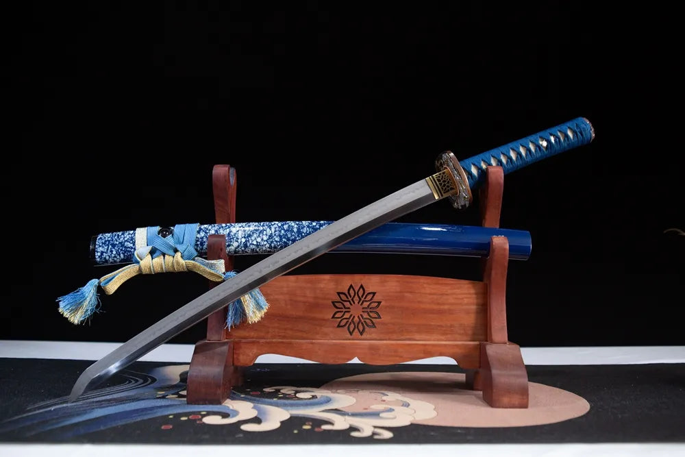 The blade is drawn with the tip pointing to the lower right corner