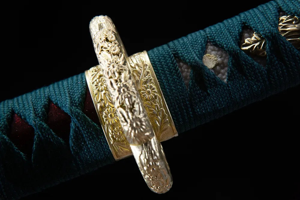 Fuchi collar closeup carved flower gilded brass handle ring fitting