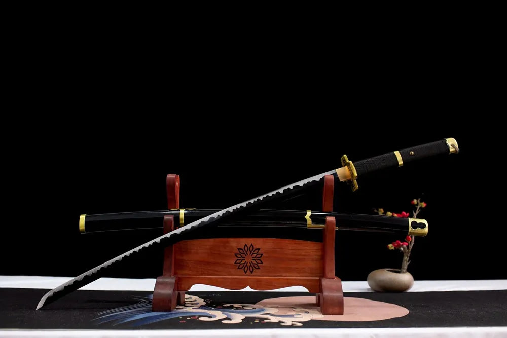 Slanted upright drawn Yubashiri one‑piece katana wooden shelf front view