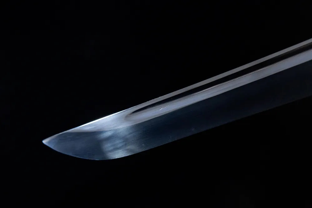 Kissaki tip closeup sharp long tachi plain polished edge