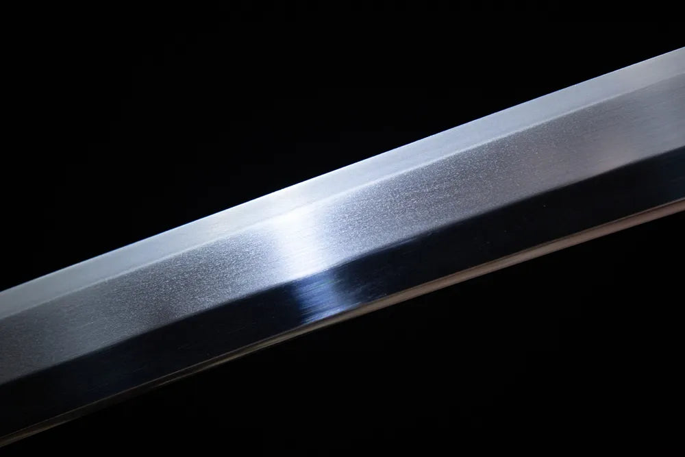 Mid continuous clove temper grain steel texture