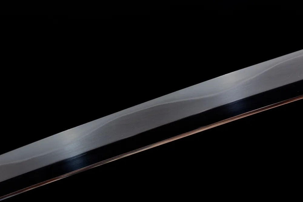 Mid continuous gentle notare temper grain steel texture shot