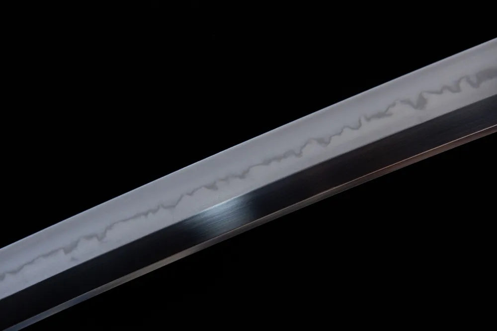 Mid clay temper wave grain blade texture