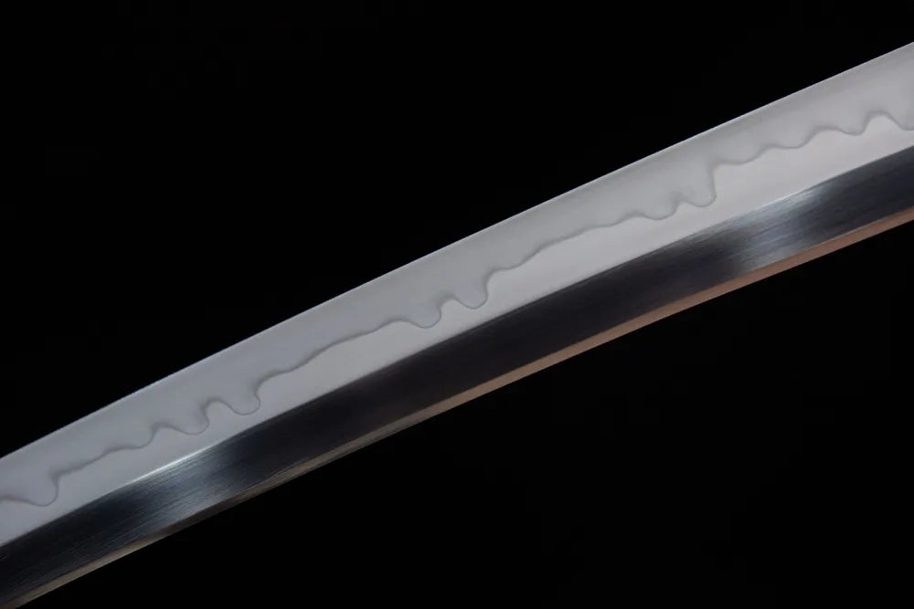 Mid continuous wave temper grain detail shot