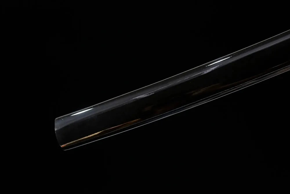 Bottom two‑toned half‑gradient maki‑e saya antiqued‑silver alloy kojiri end‑cap close‑up long katana