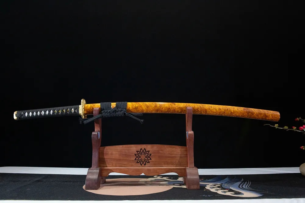 Horizontal front display fiery red flame themed disassemblable T10 notare collectible katana