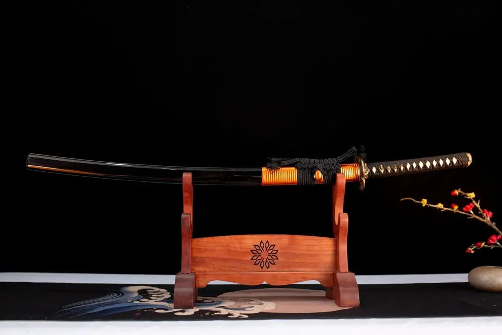 Horizontal laid closed dark‑emerald‑green snake‑scale‑texture Octagonal‑Snake‑Katana scabbard flat table‑top front display