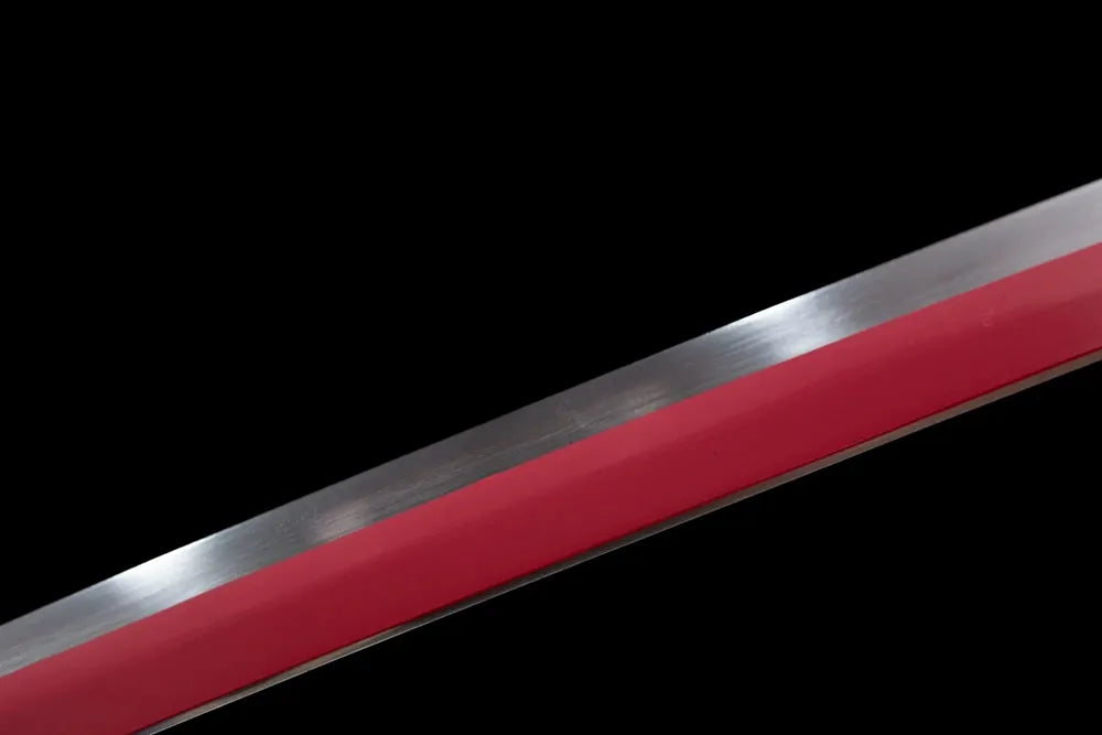 Mid‑section plain polished steel blade surface texture shot