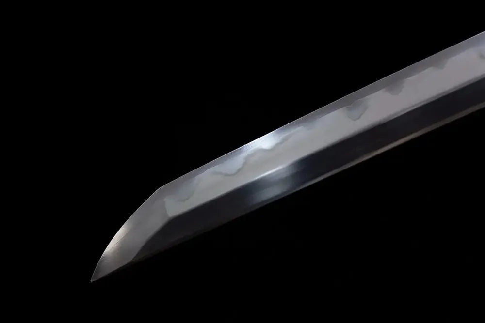 Classic chumaru‑style kissaki Toyotomi Hideyoshi tachi blade tip close view