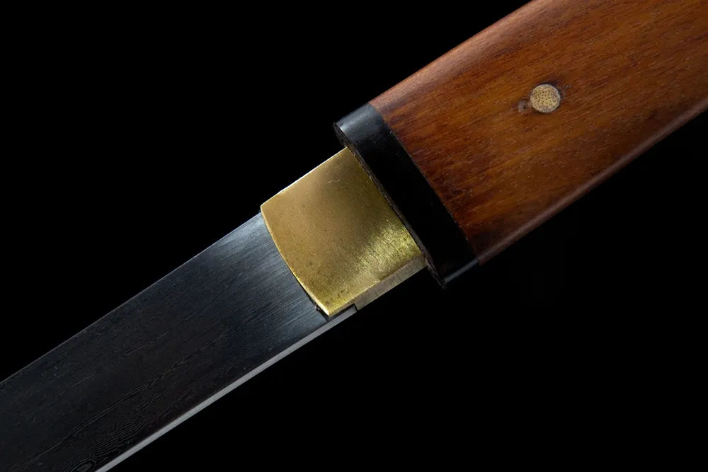 Upper damascus blade texture close-up