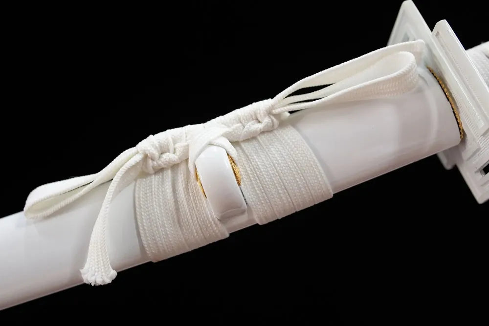 Black braided sageo cord golden clasp macro for white Tensa Zangetsu set