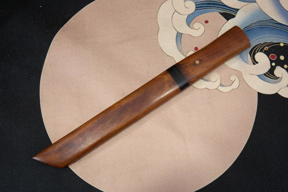45 degree shot closed cola bean wood tanto